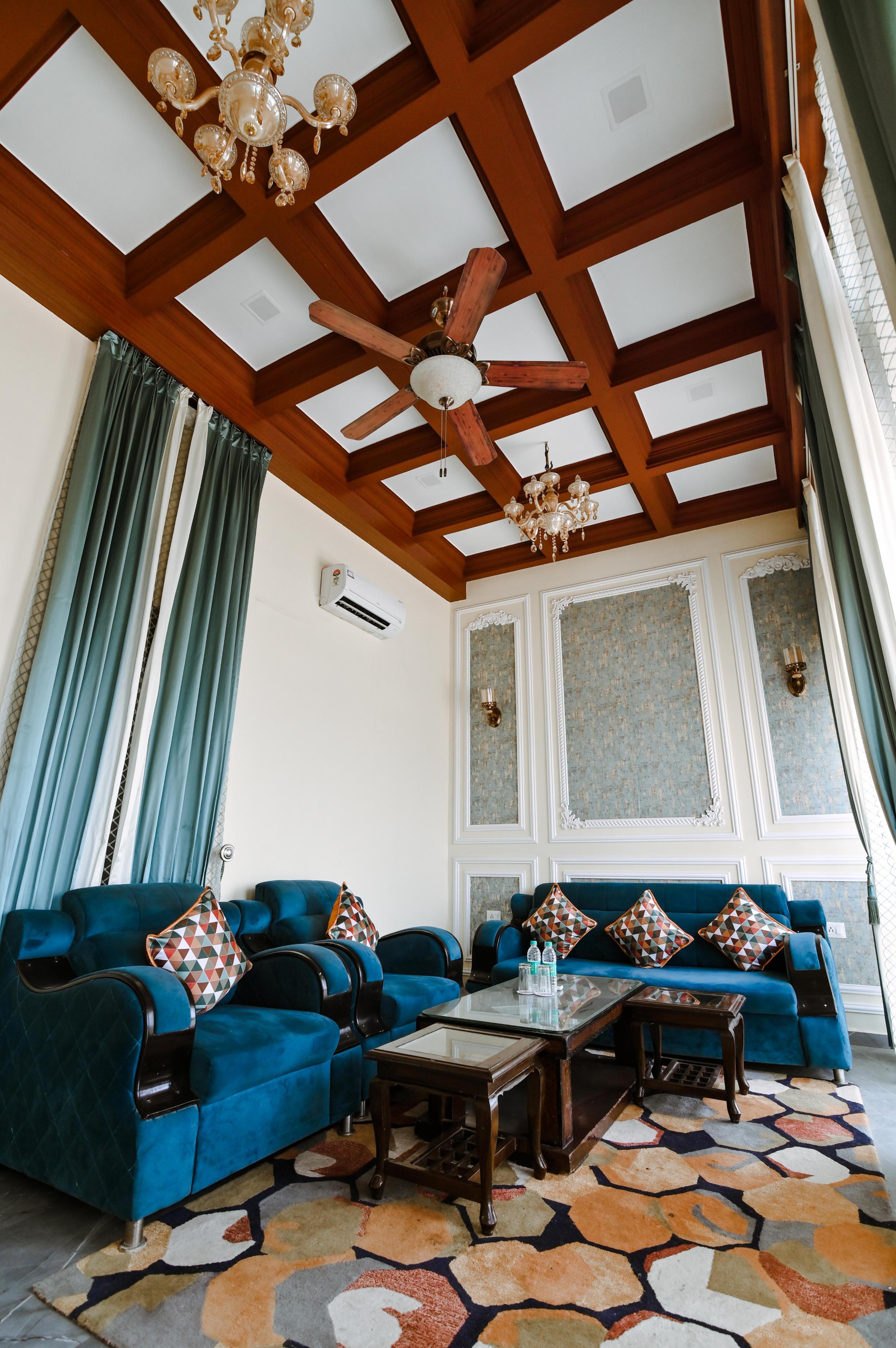 KOHINOOR PALACE - A HERITAGE HOTEL - Tap to explore photos