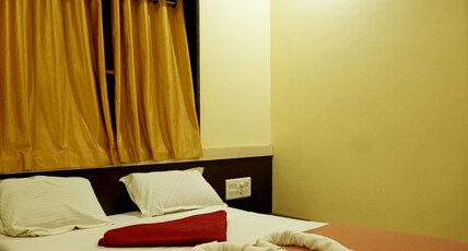 HOTEL SAI SWASTIK Room Type - Double Bed Non AC Room