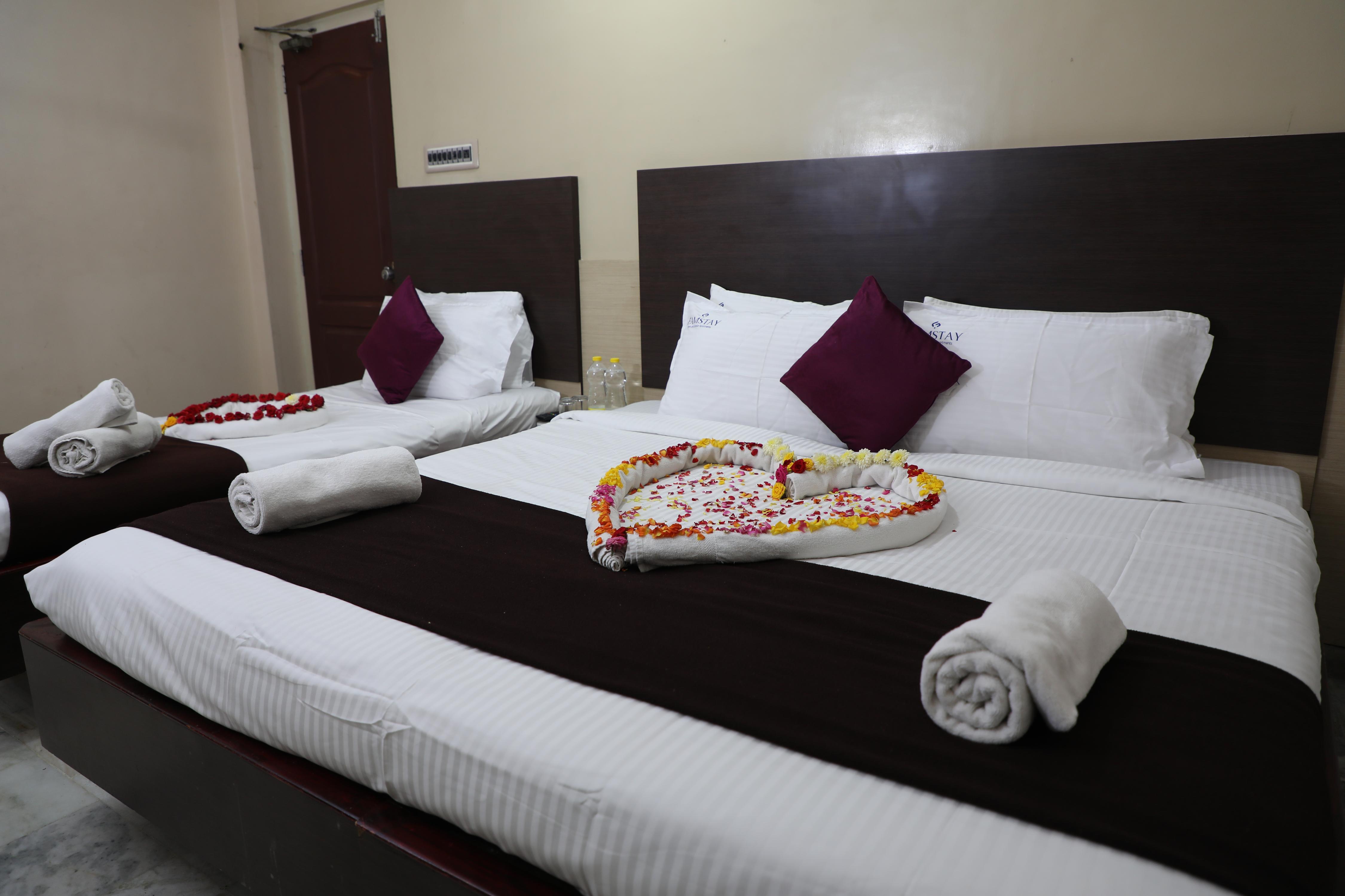 Hotel Pandiyar Residency  - Tap to explore photos