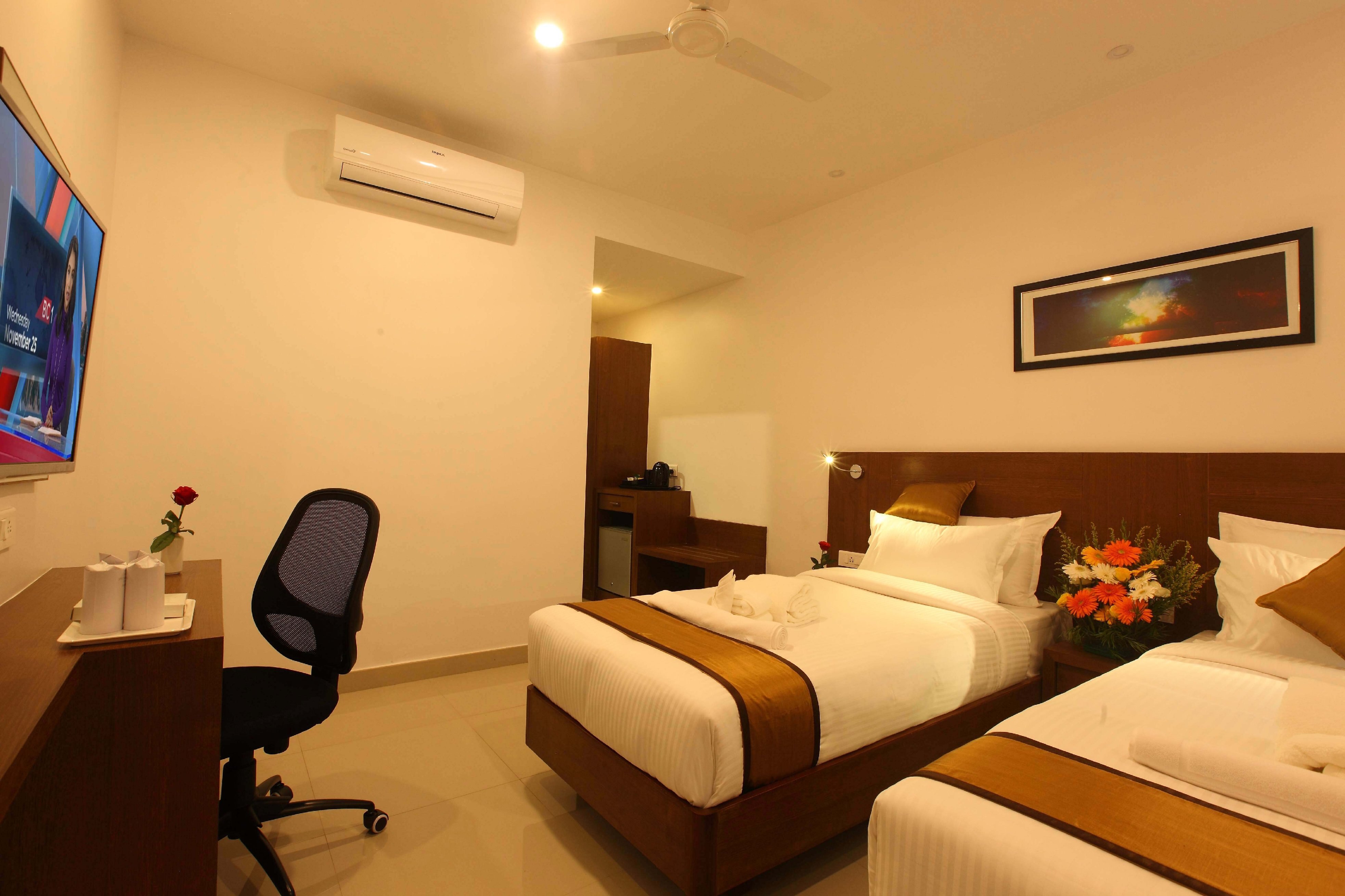 VICTORY INN PARK RESIDENCY kunnamkulam - Tap to explore photos