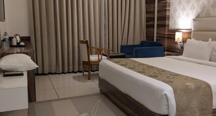 Love Kush Hotel Room Type - Deluxe Room