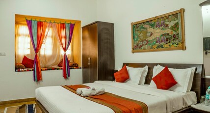 Hotel Golden Heritage Room Type - Deluxe Ac Room