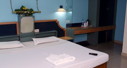 Hotel Gazala Room Type - Premium AC