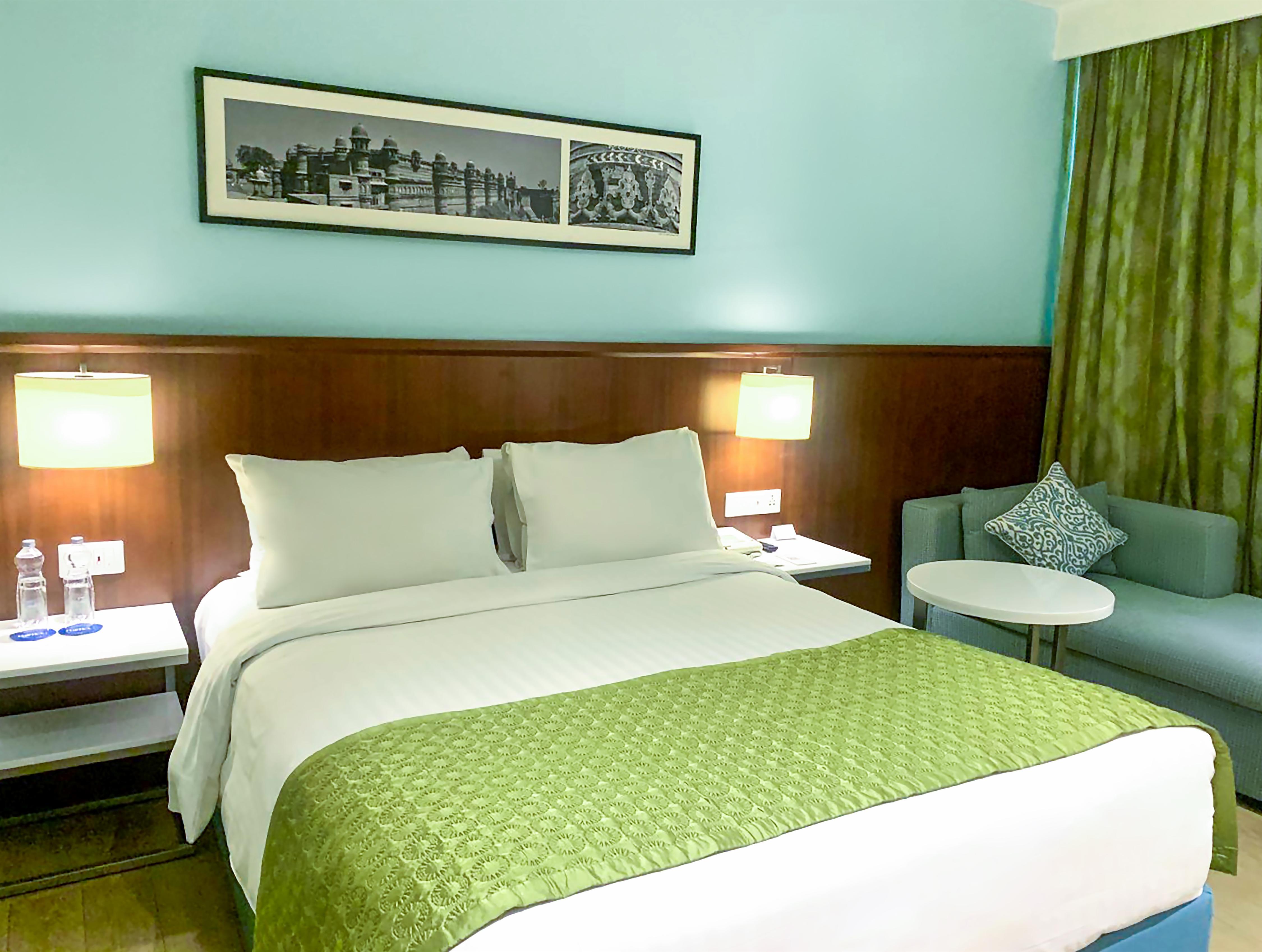 Fairfield By Marriott Indore Room Type - Guest Room, 1 Queen