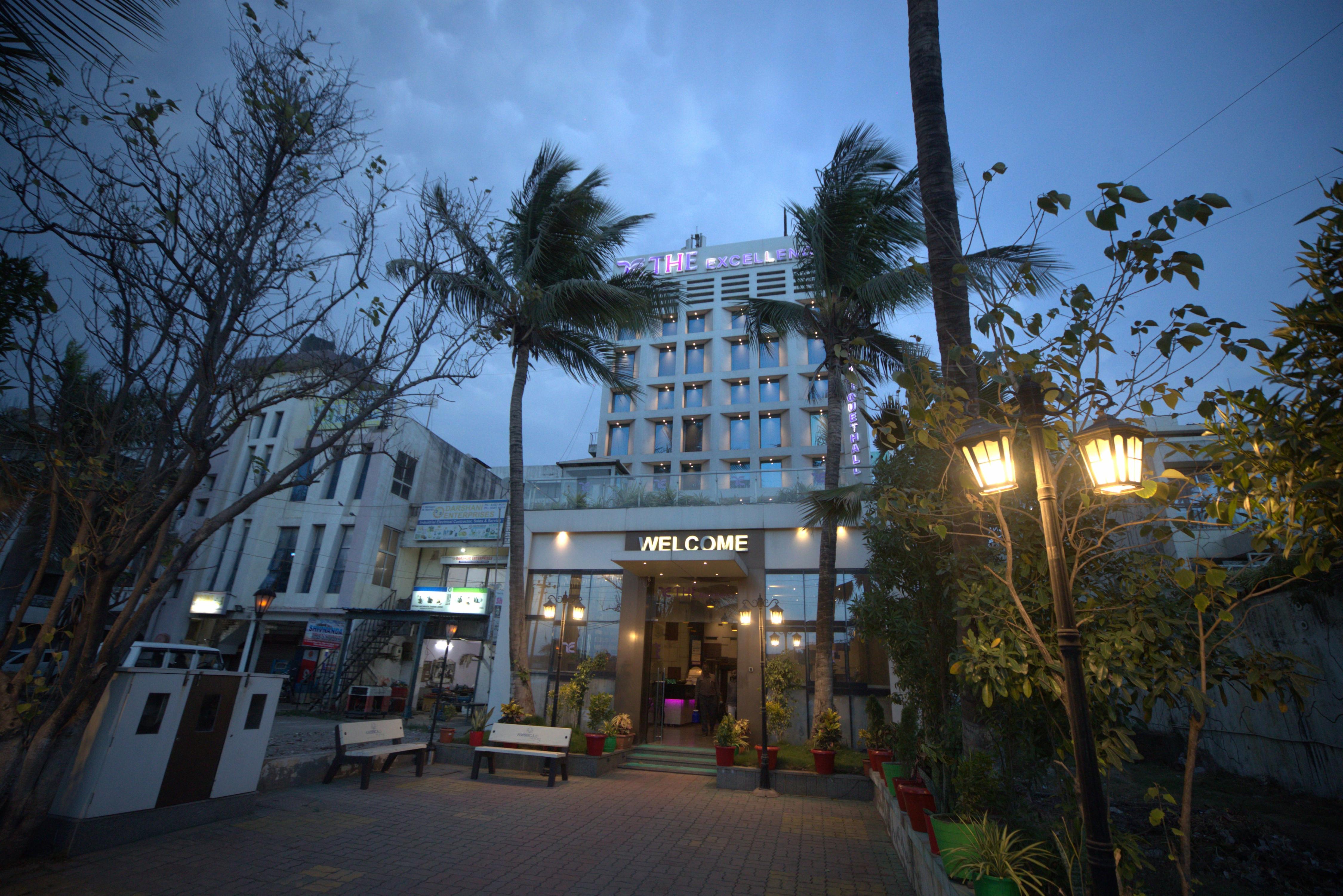 Hotel The Excellency