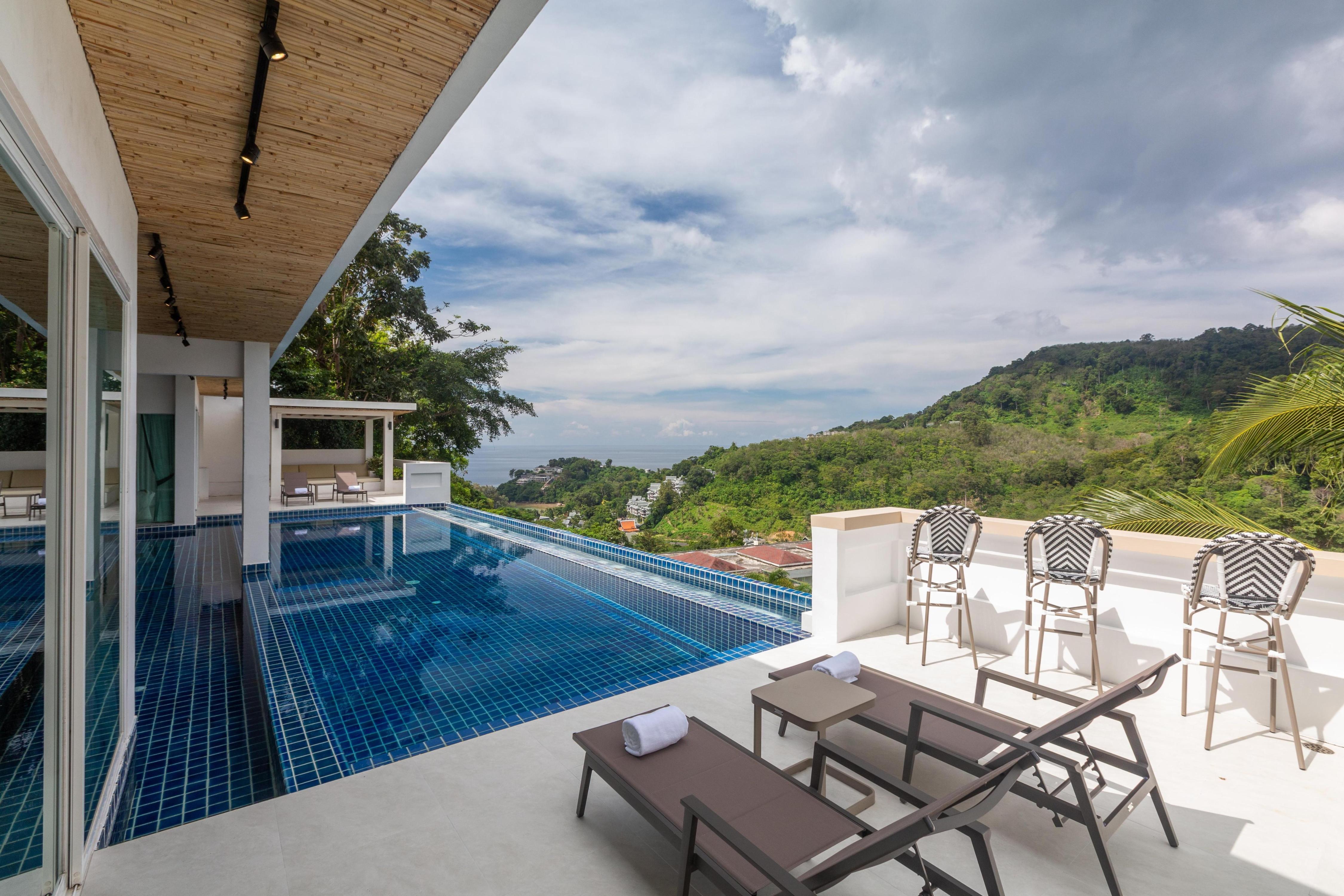 Amala Grand Bleu Resort Hilltops