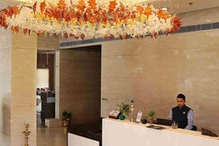 HOTEL GRAND MAPLE