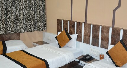 Hotel Decent Room Type - DECENT AC ROOM Hotel Decent Room Type - DECENT AC ROOM