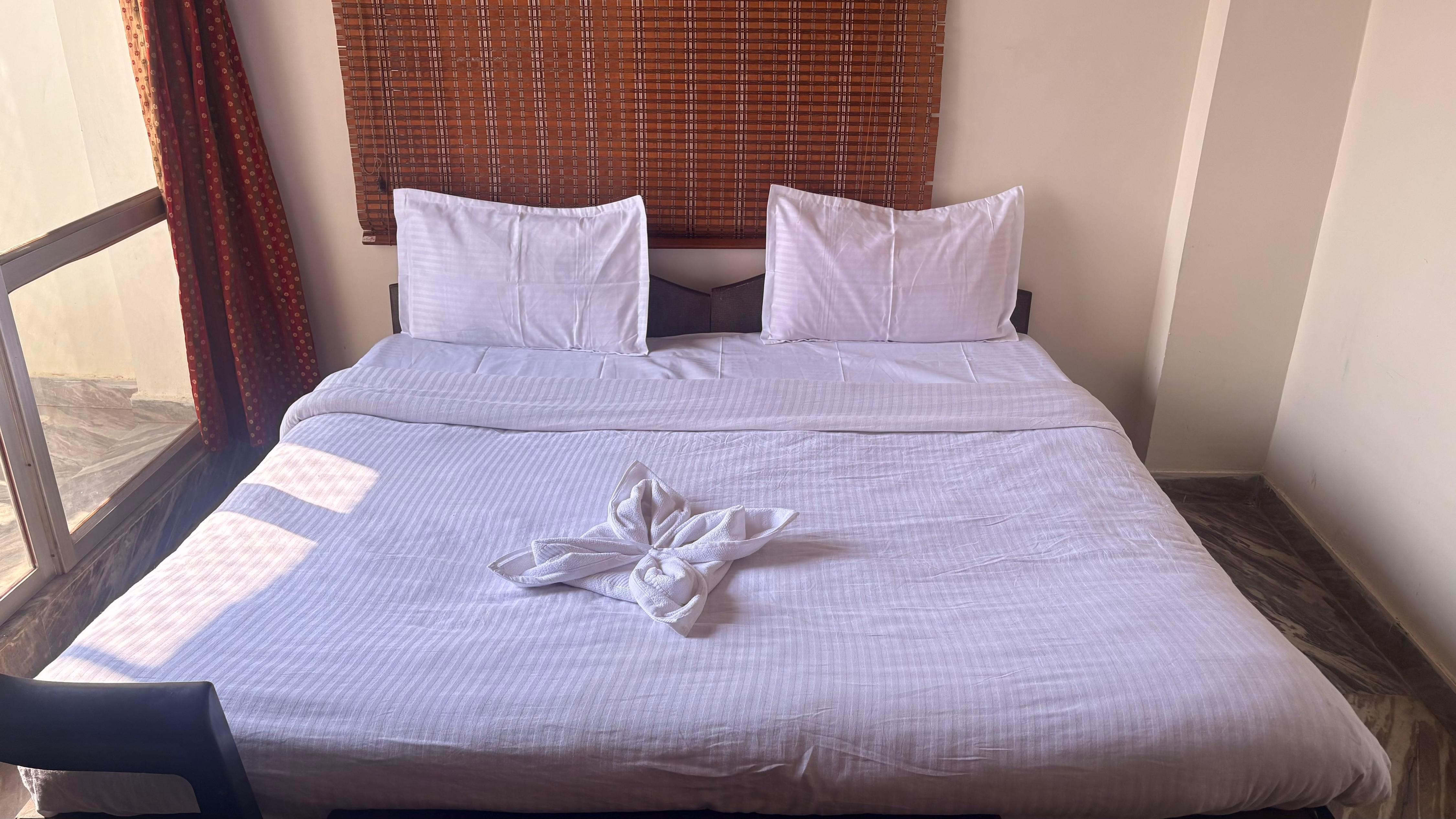 Mangalam Hotel and Restaurant - Tap to explore photos
