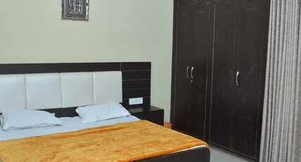 PEARL HOTEL & SPA Room Type - Executive Room PEARL HOTEL & SPA Room Type - Executive Room