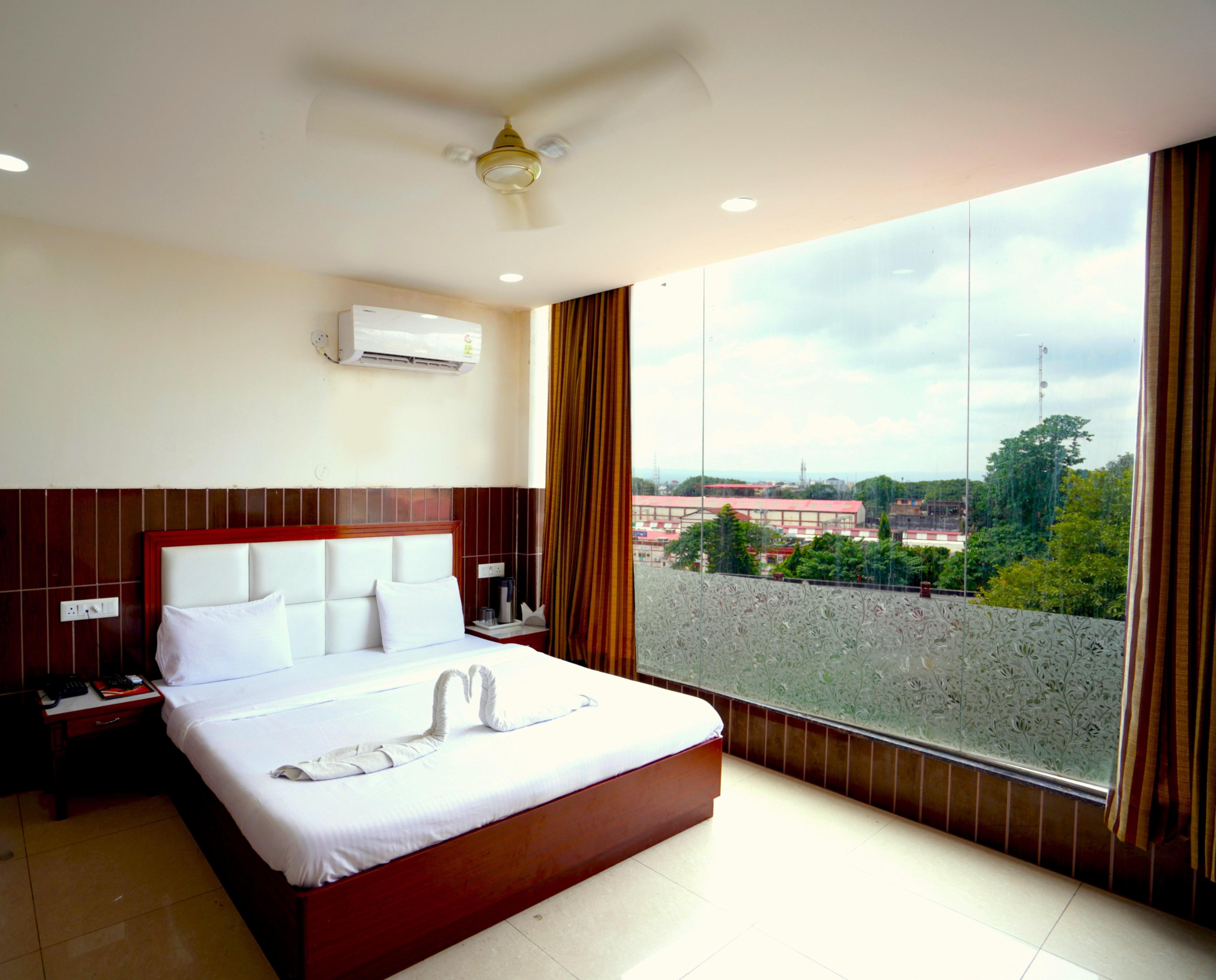 Hotel Vishnu Inn @ Dehradun Railway Station