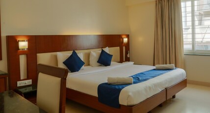 Magnus Riverside -A Boutique Hotel Room Type - Deluxe King Bed Room