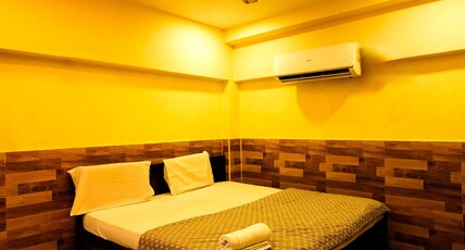 Aahvanam's Guest House Room Type - Deluxe Room