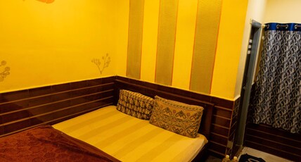 Aahvanam's Guest House Room Type - Standard Room (Non AC)