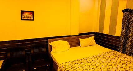 Aahvanam's Guest House Room Type - Standard Room (AC)