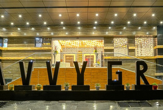 Hotel Savvy Grand