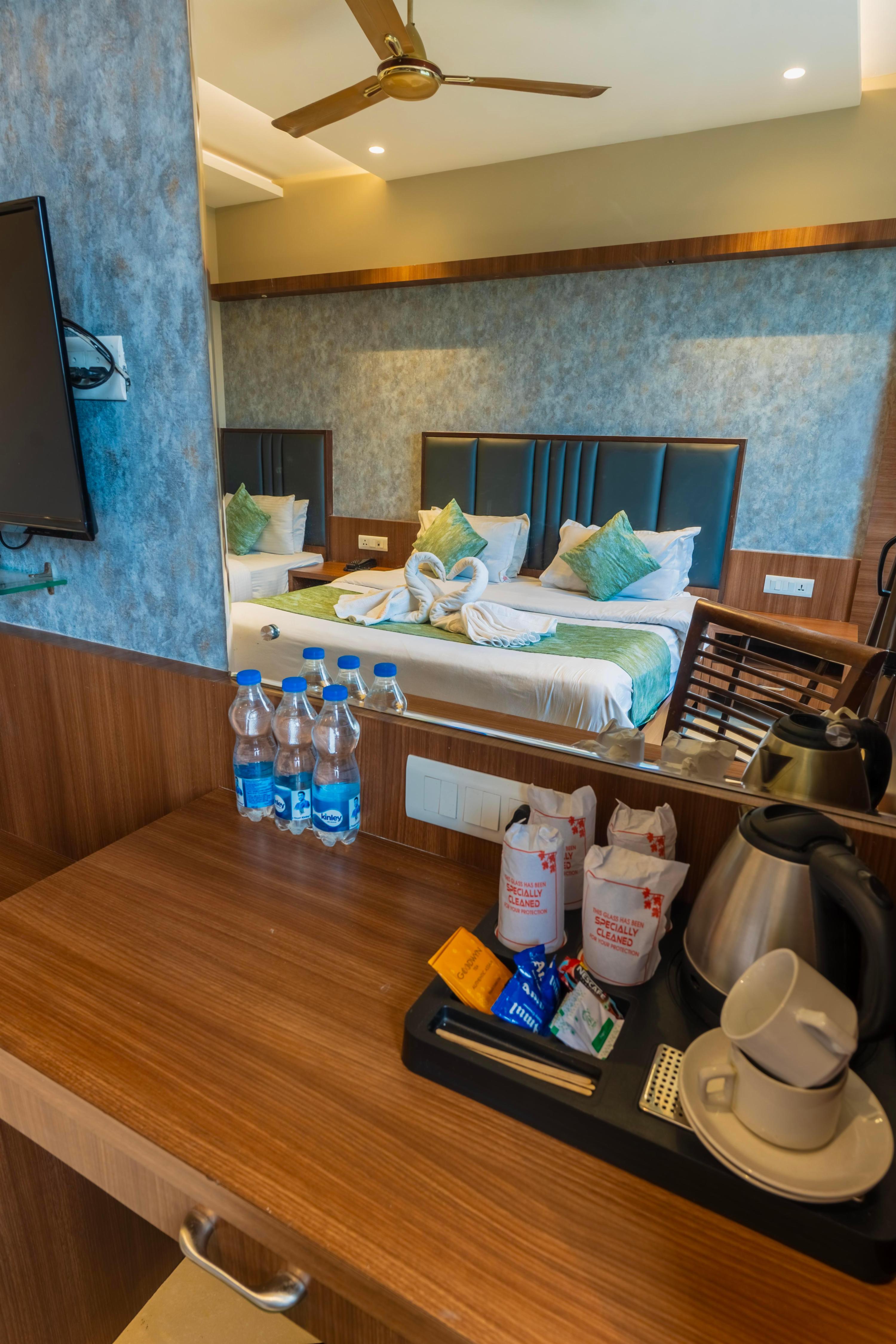 Hotel Amritsar International - Tap to explore photos