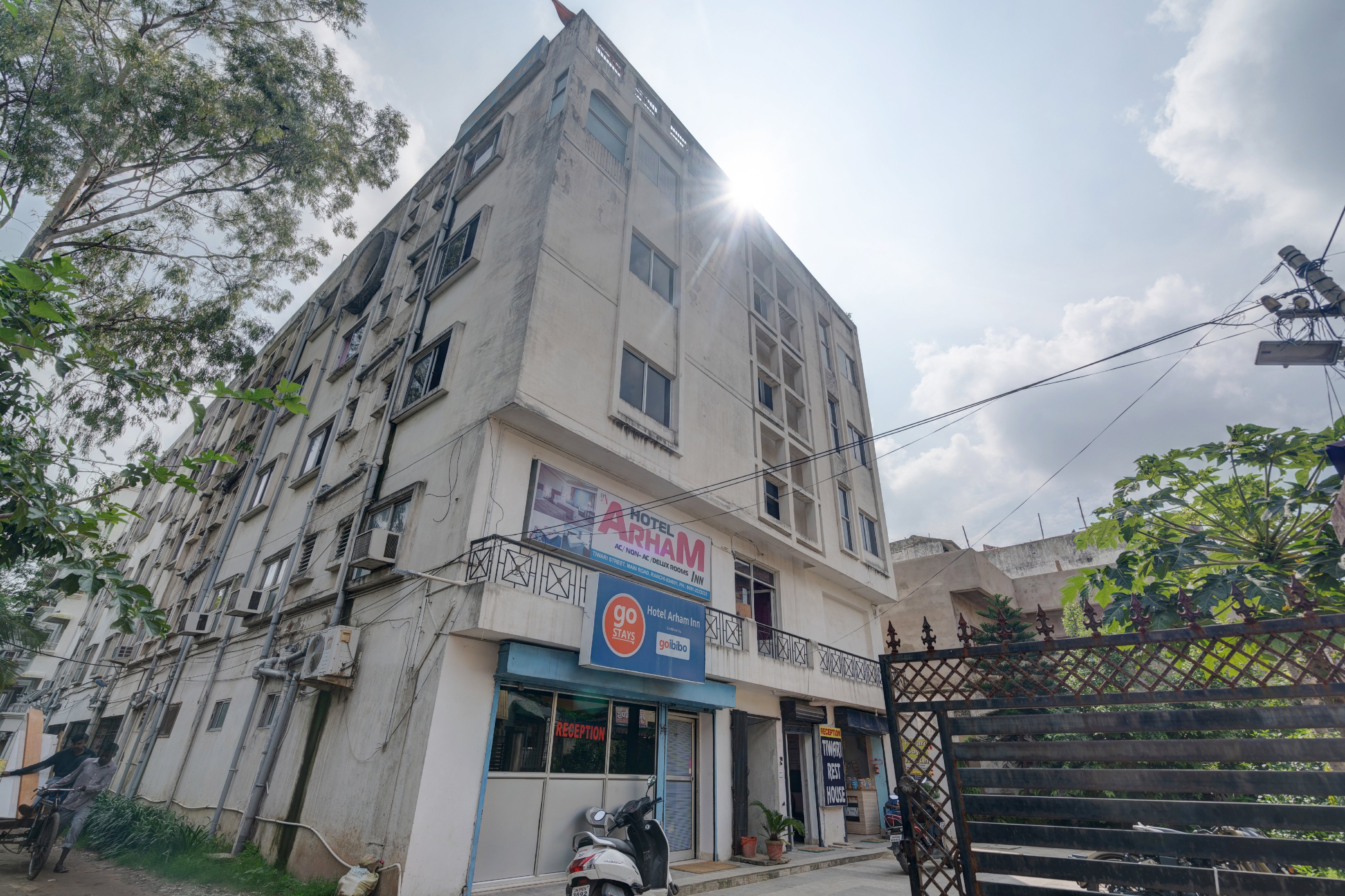 HOTEL ARHAM INN - Tap to explore photos