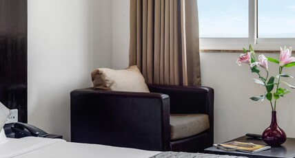 SinQ Edge Room Type - Deluxe AC Room