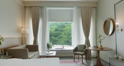 Raajsa Kumbhalgarh - IHCL SeleQtions Room Type - Deluxe Room Lake View Raajsa Kumbhalgarh - IHCL SeleQtions Room Type - Deluxe Room Lake View