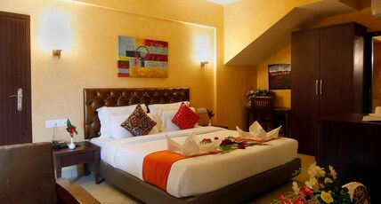 Hotel Misty Meadows Room Type - Suite Room