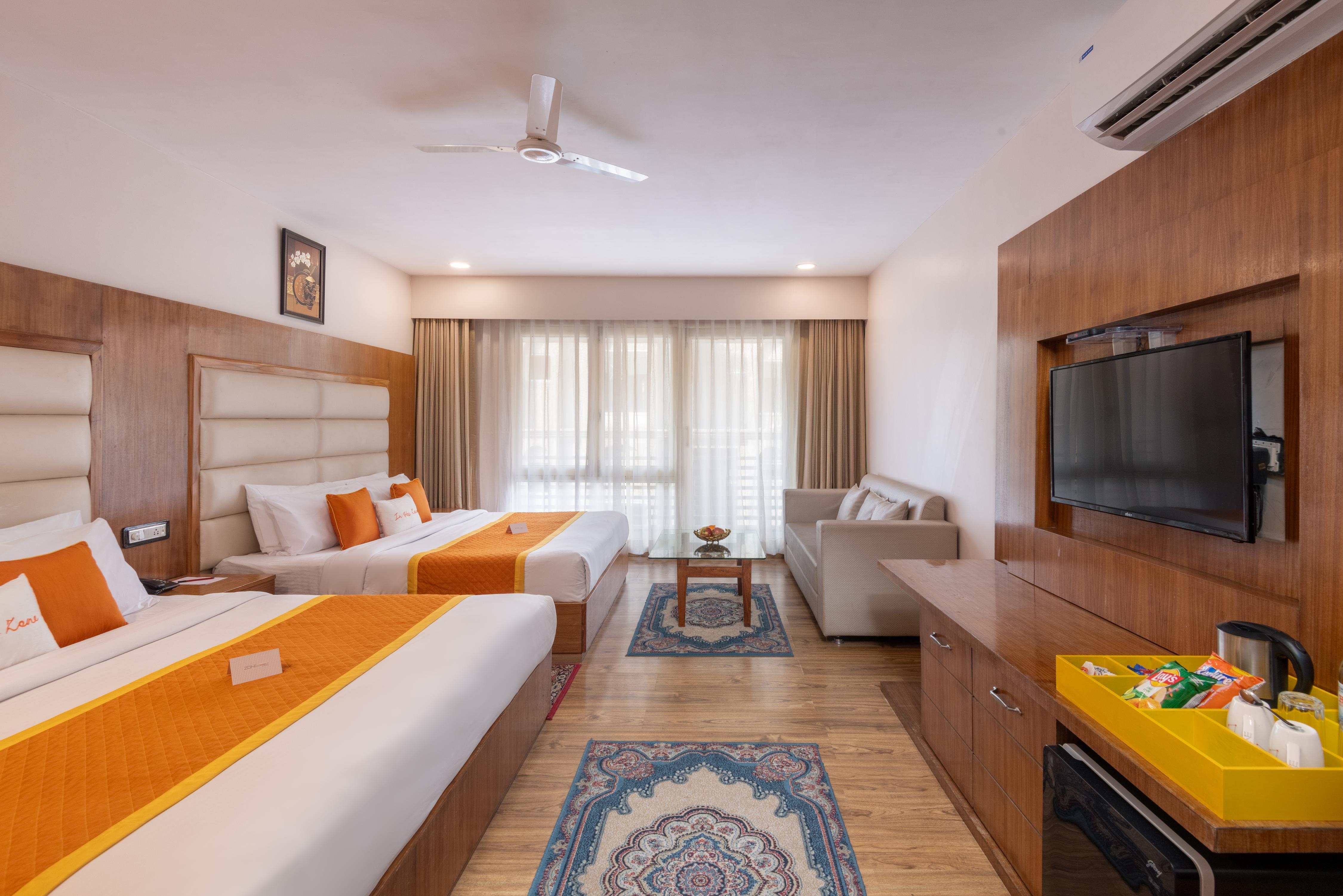 Zone Connect by The Park Katra Room Type - Family Room