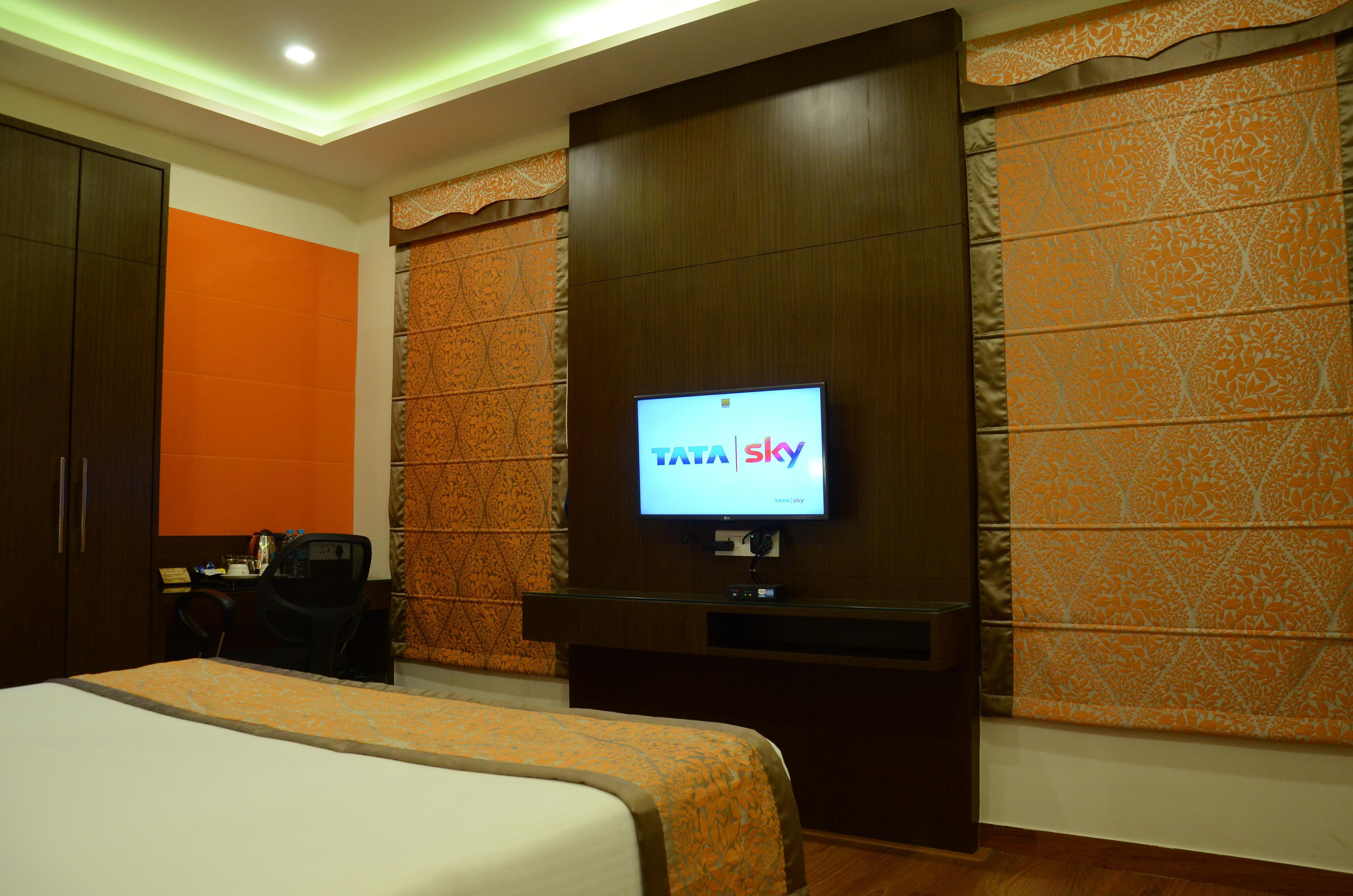 Hotel Ramaya 1 Km from Railway Station - Tap to explore photos