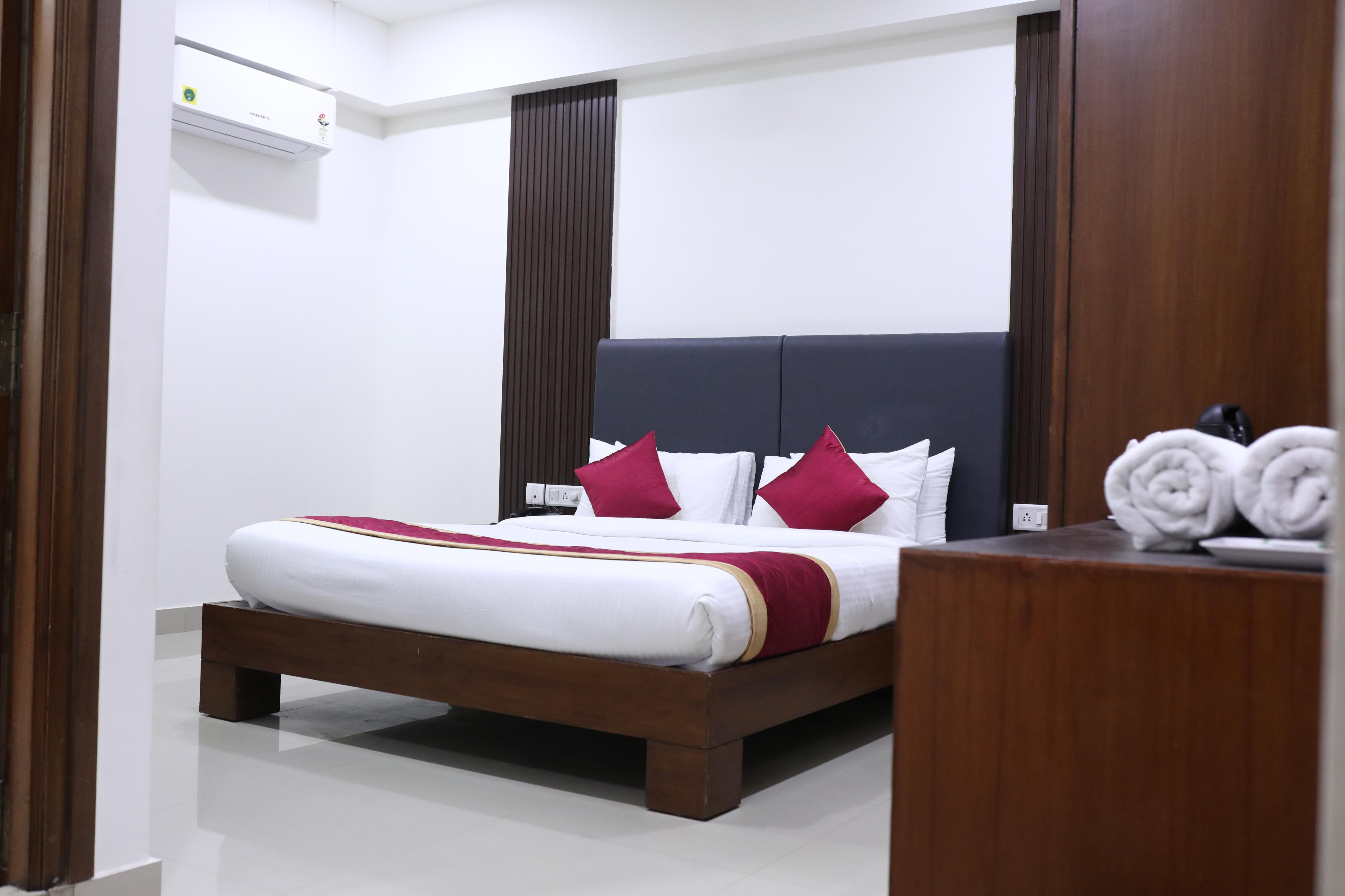 Shoba Tulip Room Type - Deluxe Room