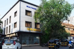 Hotel Grandeur  Walkable Distance from Mumbai International Airport