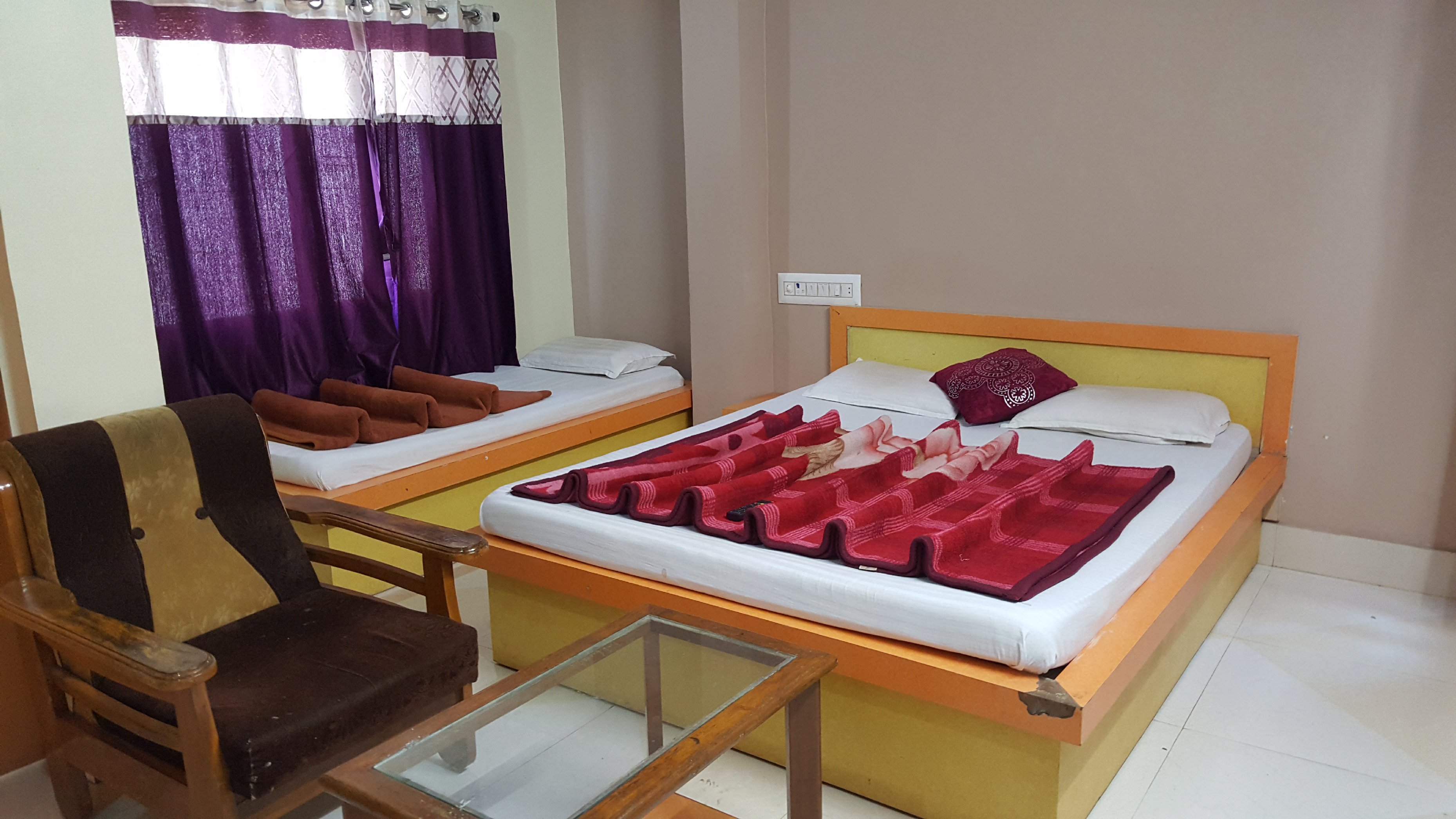 Hotel Avadh Room Type - Double Bed Ac