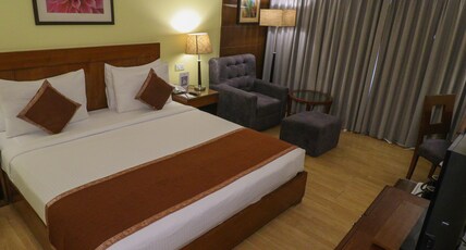 Regenta Central Klassik Room Type - Standard Room