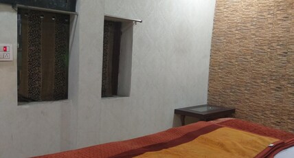 Hotel Shehnaz Room Type - TRIPLE BED ROOM