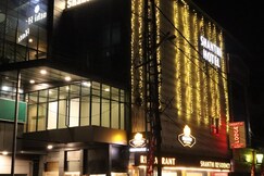 Shanthi Residency