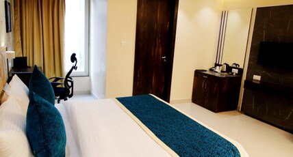 Pinnacle by Click Hotels, Lucknow Room Type - Executive Room