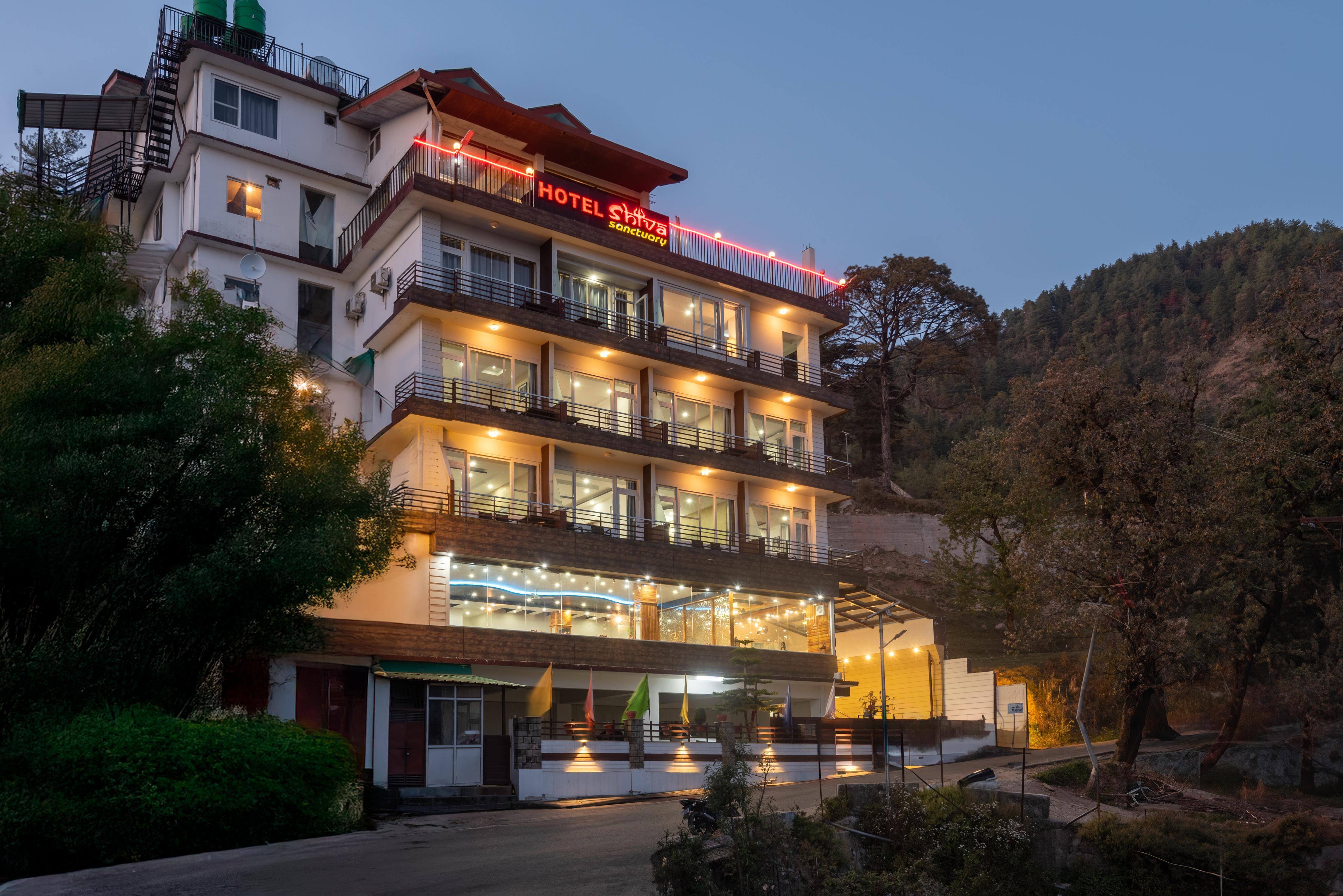 DLS Hotel Shiva Sanctuary and Spa