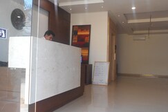 Hotel R One Inn(A unit of Ram Saroj Palace Sagar)