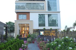 Hotel Pacific