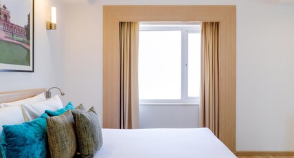 Red Fox by Lemon Tree Hotels, Sector 60, Gurugram Room Type - Executive Suite