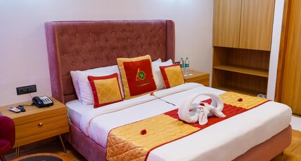 Hunky Dory Resort Room Type - Pool View Room with Balcony Hunky Dory Resort Room Type - Pool View Room with Balcony