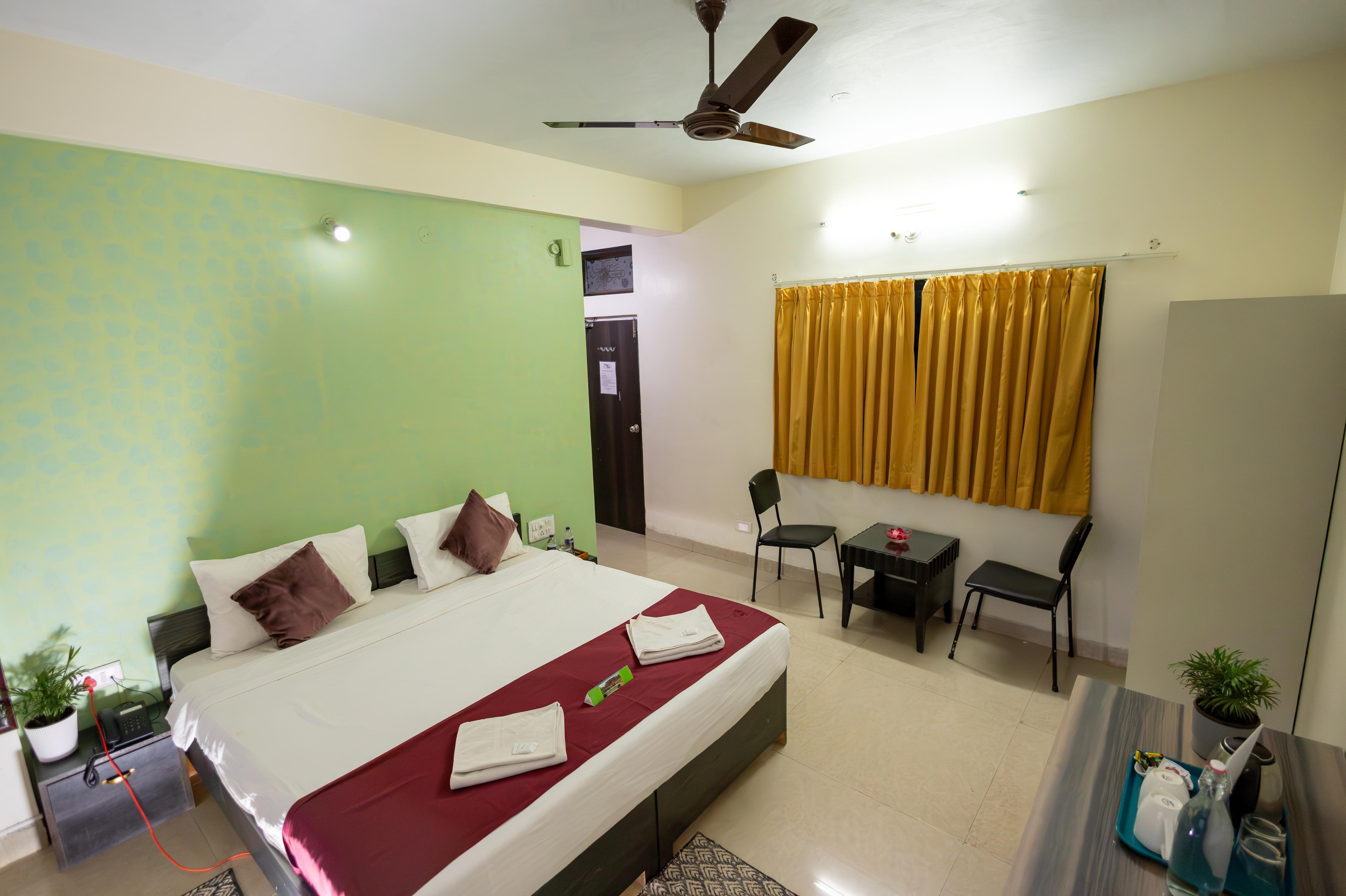 Bellevue Resort, Panchgani - Tap to explore photos