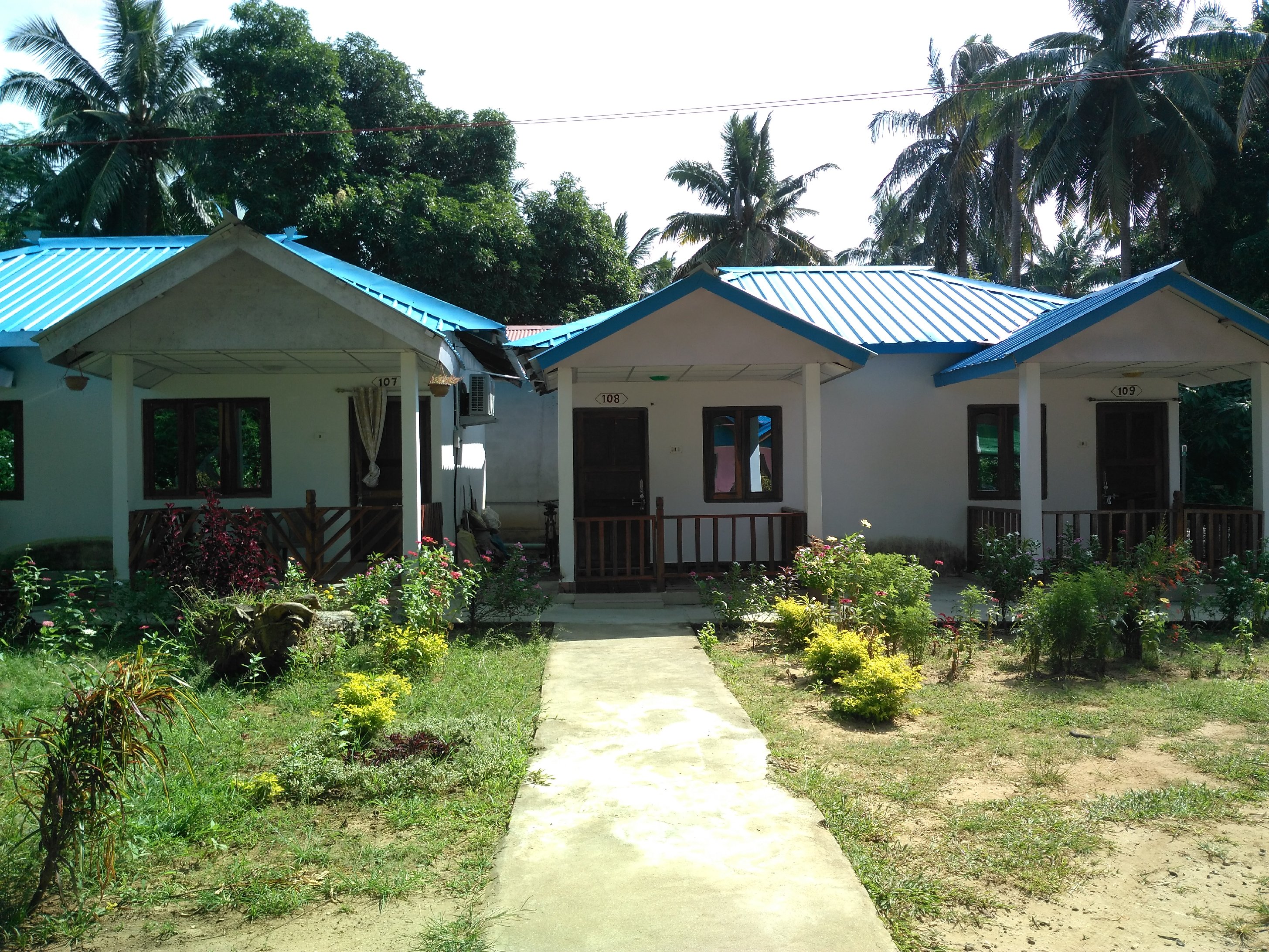 GREEN ISLAND RESORT