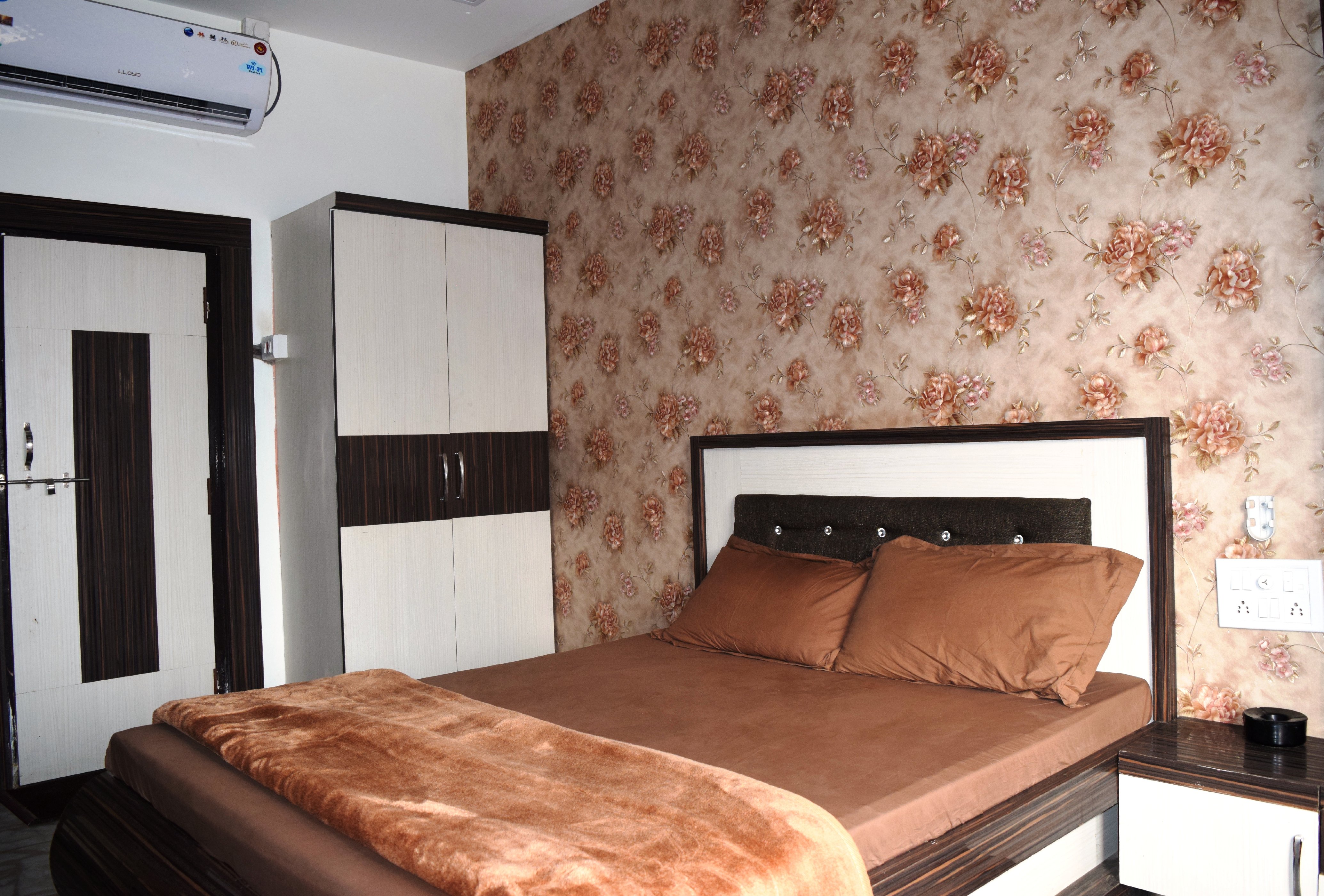 Hotel Surya