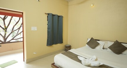 Sakuntala Village Resort Room Type - DELUXE