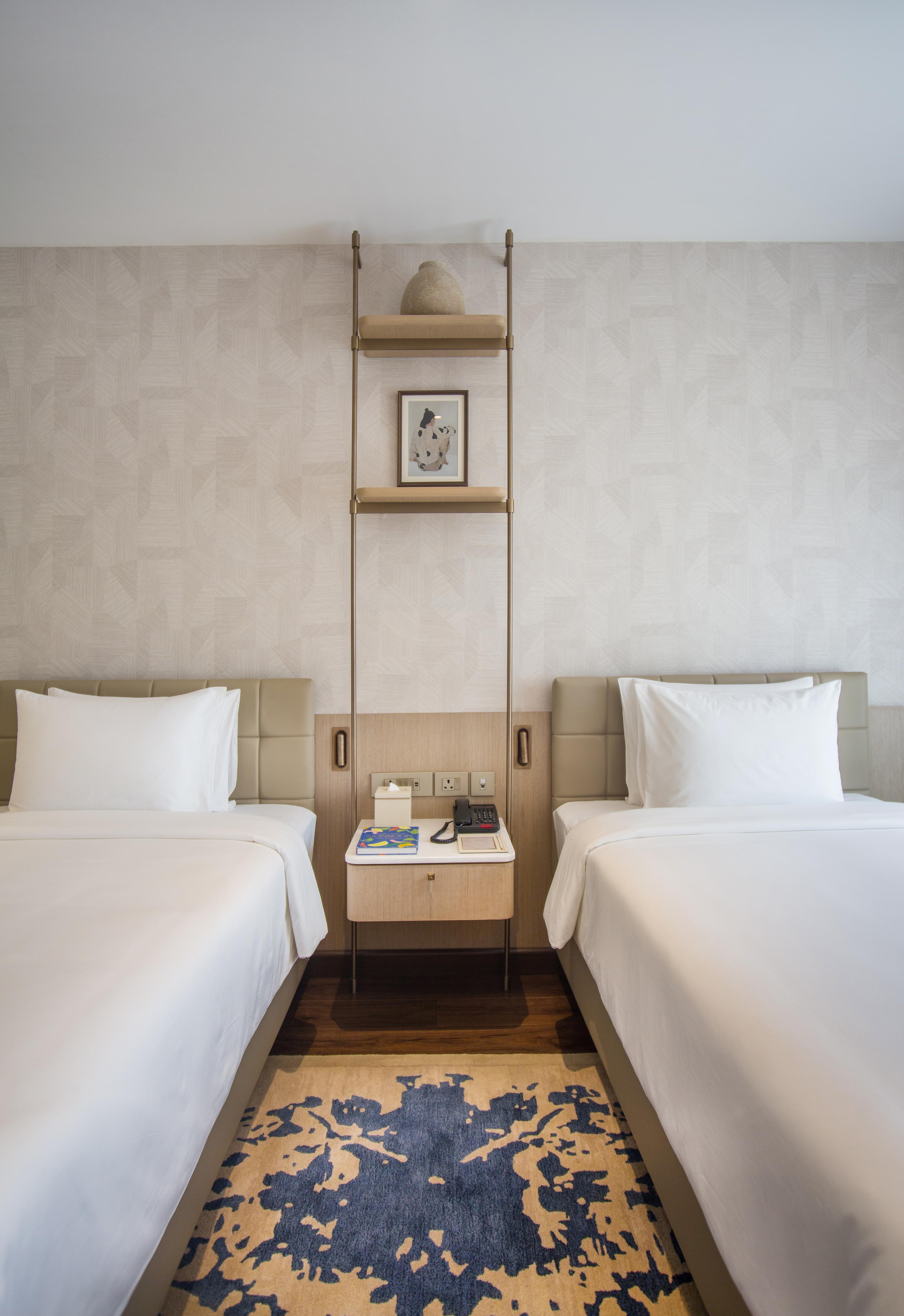 DLF CLUB 4 Room Type - Premium Twin Room Without Balcony