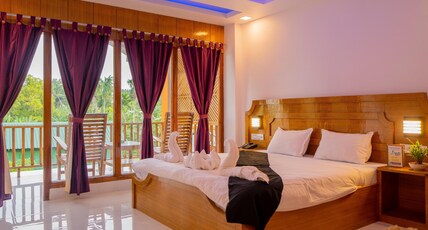 Deep Sea Resort Room Type - Deluxe Double Room Ac