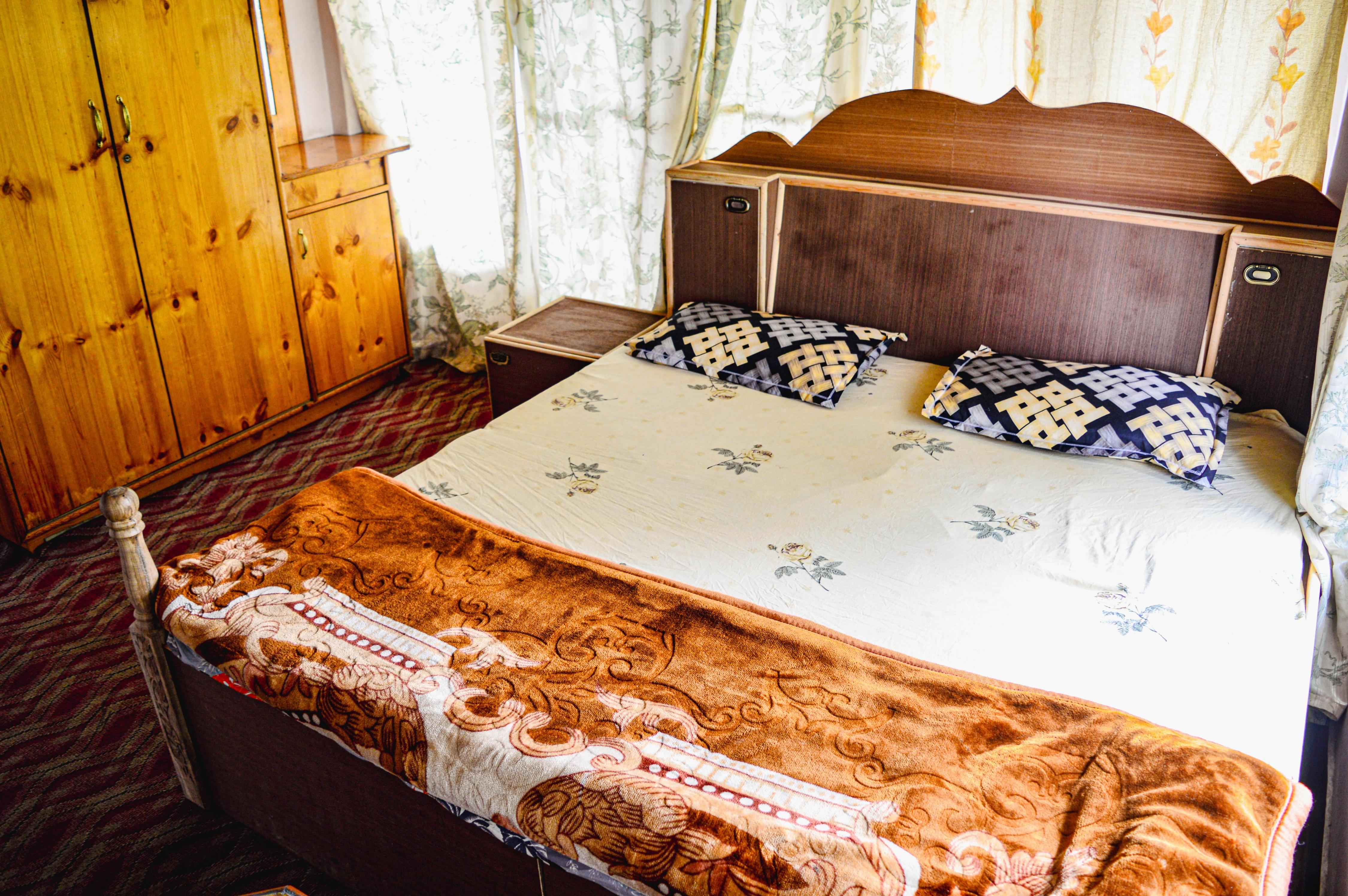 HOTEL KALAROSE I Room Type - Double Bedded Room