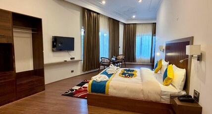 Hotel Shaynam Room Type - Family Room with balcony