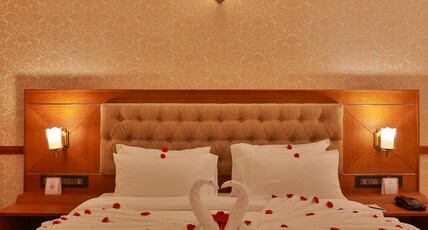 Lagoona Beach Resort Room Type - Premium Sea View Suite with balcony