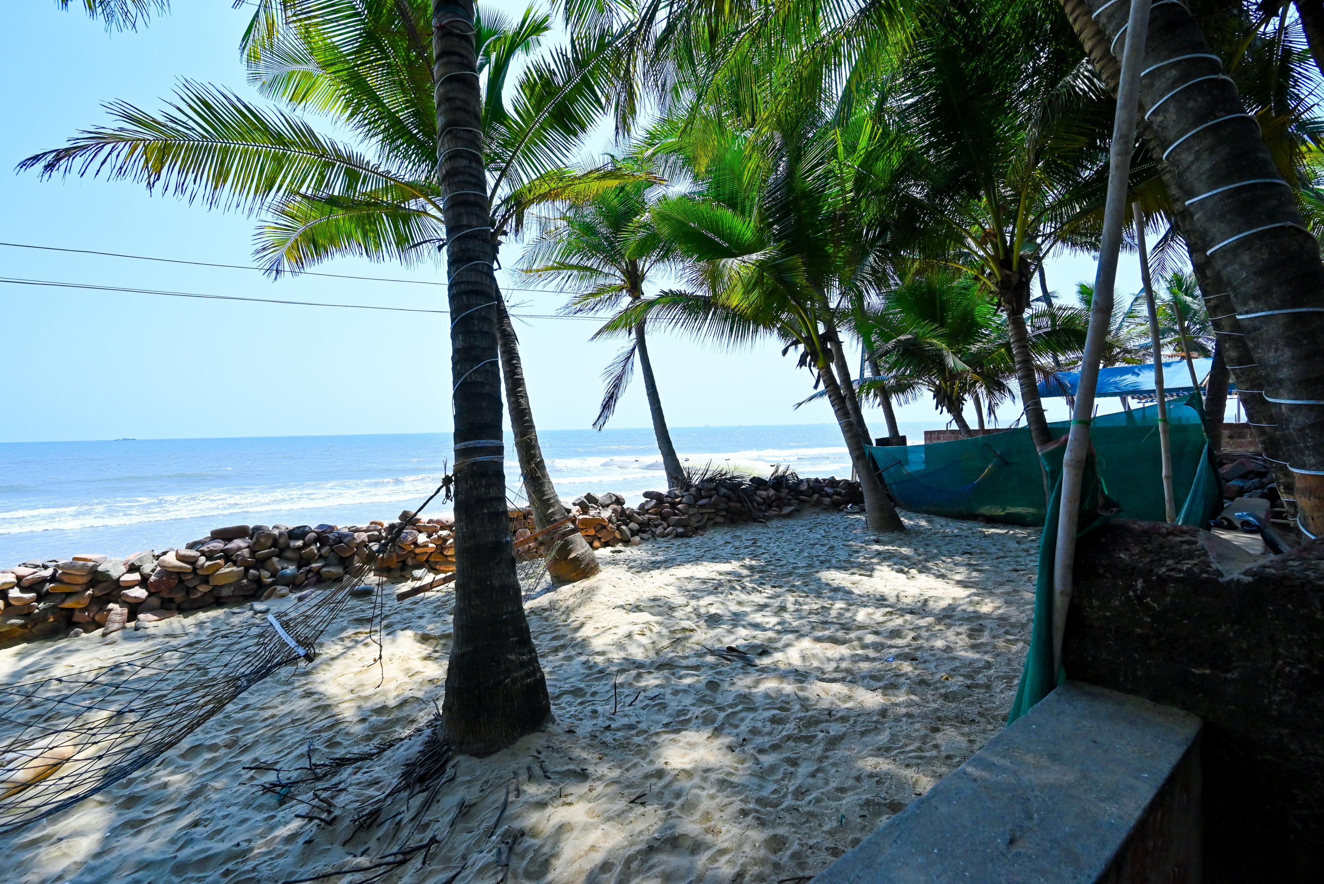 Wairkar's Sea Pearl Resort - Tap to explore photos