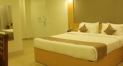The Hotel Chettungal Room Type - Deluxe AC Rooms